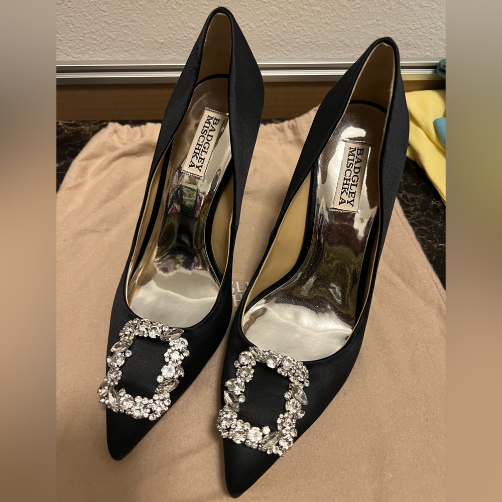 Badgley Mishka Pump